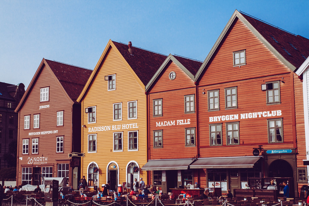 De fargerike trehusene på Bryggen i Bergen